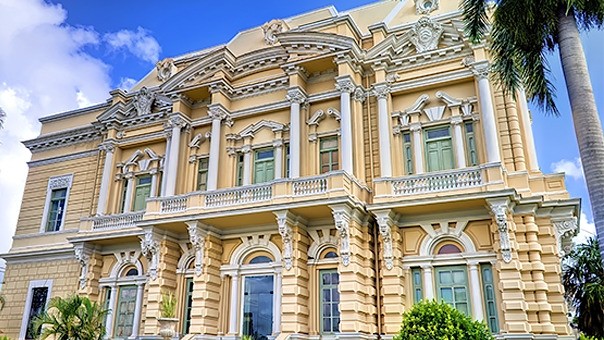 Museo de Antropolog�a e Historia