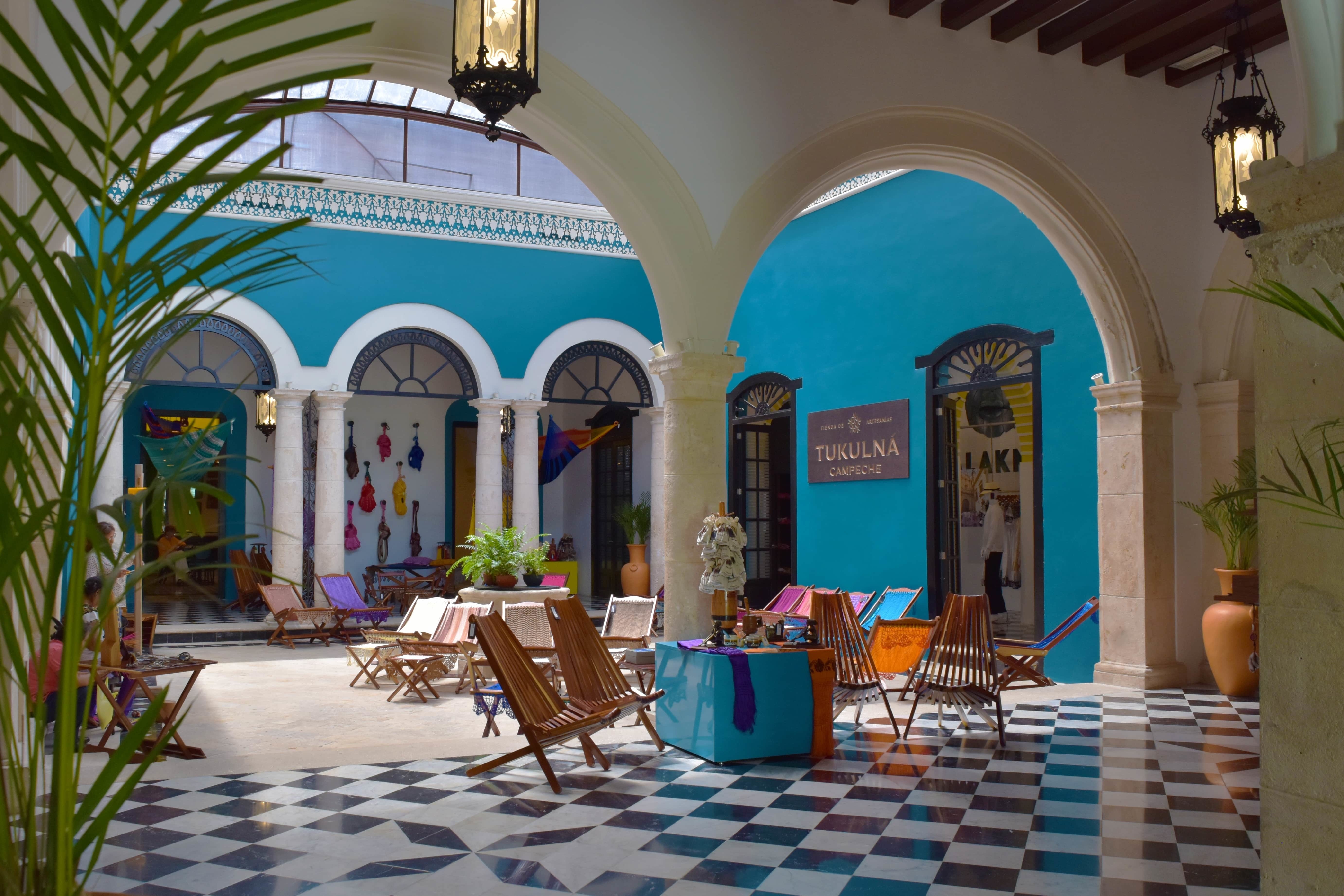 Casa de las Artesan�as Tukuln�