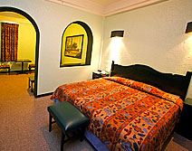 Hotel LEON, Leon