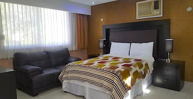 Hotel y Suites Country, Valladolid