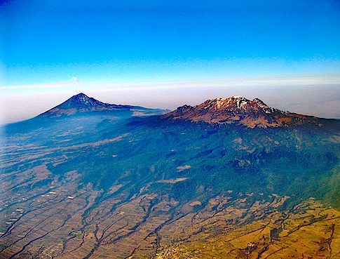 Iztaccihuatl - Popocatépetl