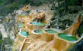 Qué hacer en Grutas Tolantongo, Ixmiquilpan