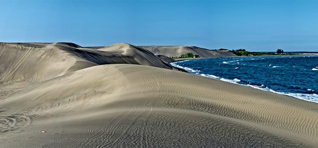 Las Dunas (mounds of sand)
