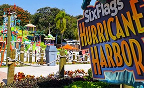 What to do in Six Flags Hurricane Harbor Oaxtepec