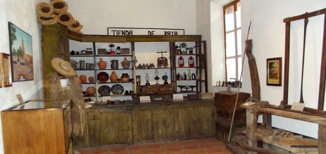 Museo Comunitario IV Centenario, Pinos