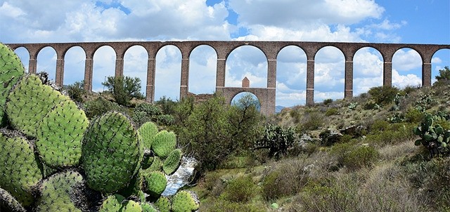 Aqueduct of Padre Tembleque, one of the best things to do in Apan, Hidalgo  | Experts in Mexico