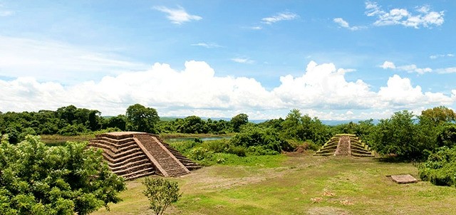 Zona Arqueológica El Lagartero