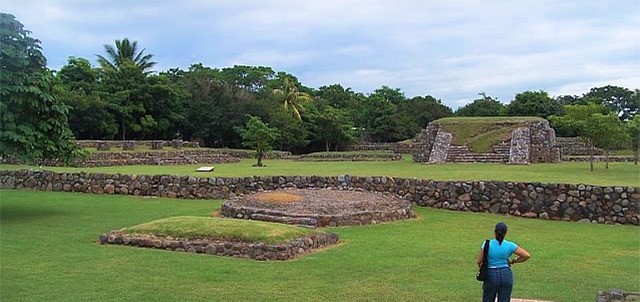 Zona Arqueológica El Chanal, Colima