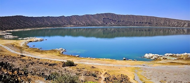 Laguna de Alchichica, Perote