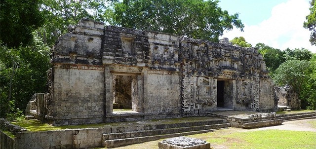Zona Arqueológica de Becán, Xpujil
