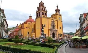 Qué hacer en Plaza de la Paz, Guanajuato