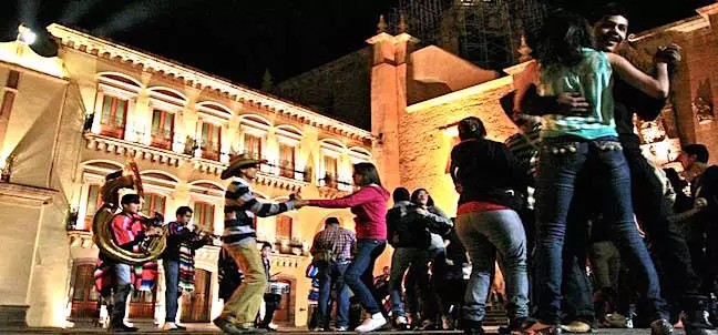 Callejoneadas, lo mejor que hacer en Zacatecas, | ZonaTuristica