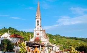 Things to do in Santuario de Guadalupe o Iglesia de los Jarritos, Cuetzalan