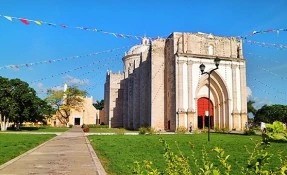 Qué hacer en Ex Convento y Parroquia de San Francisco de Asís, Umán, Mérida
