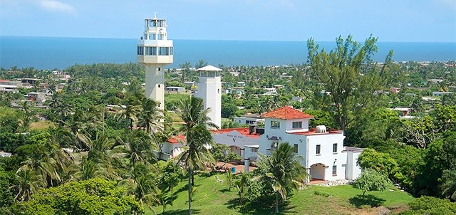 Lighthouse Museum and Bicentennial Park
