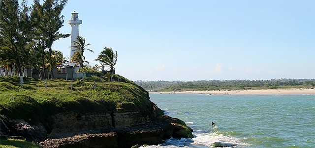 Río Cazones, Barra de Cazones