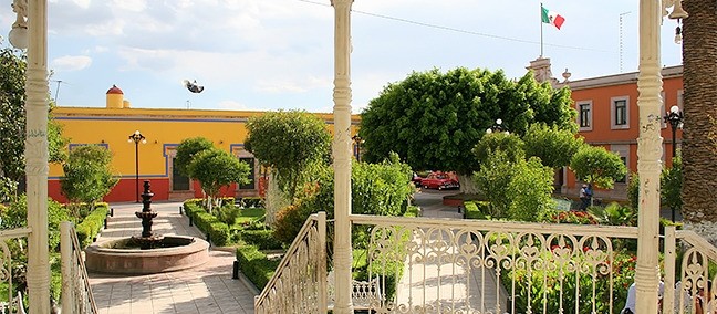 Plaza Principal, Rincón de Romos