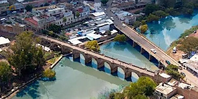 Puente Cavadas, La Piedad