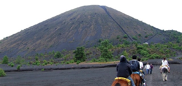 Volcán Paricutín, Uruapan