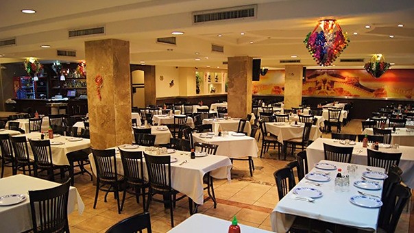 Restaurante China House