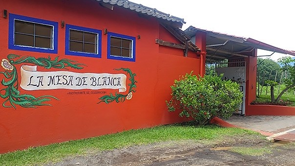 La Mesa de Blanca Restaurant