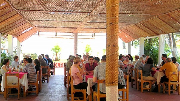 La Ola Restaurant