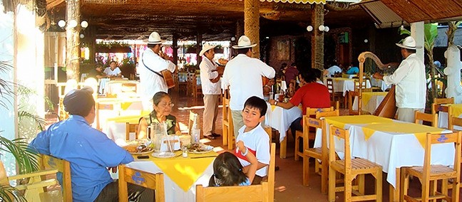 La Ola, Catemaco