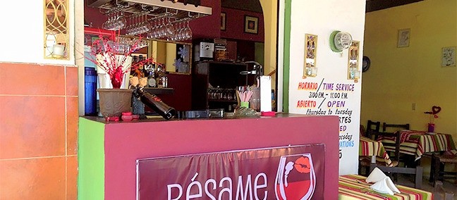 Bésame Mucho, Barra de Navidad