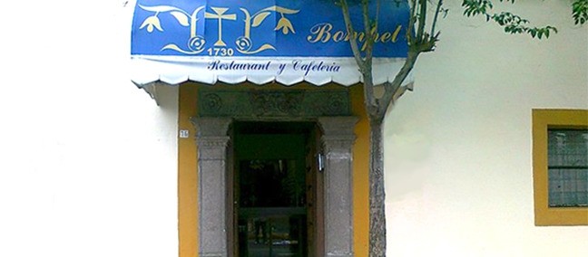 Bompet, Santa Cruz
