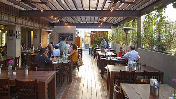 Restaurante Verde y Crema