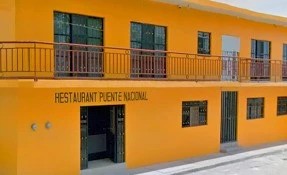 Puente Nacional Restaurant