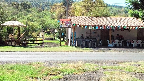 Cocina Tradicional Las Jacarandas Restaurant
