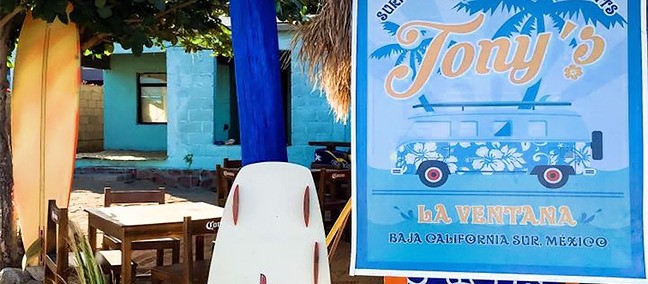 Tonys Surf Bar y Restaurante, La Ventana