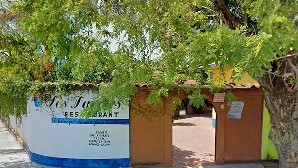 Los Faroles Restaurant