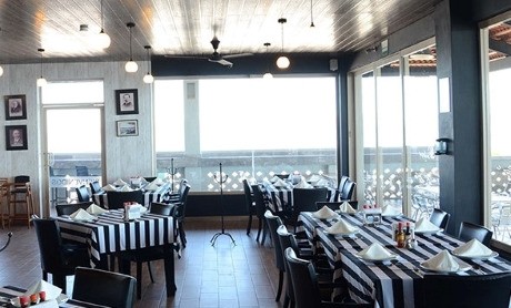 Restaurante Stanley's Oyster Bar & Grill