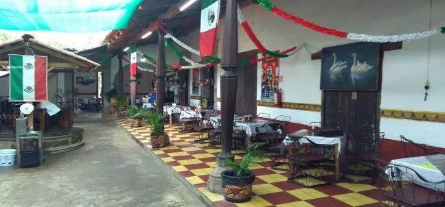 Birrieria El Famoso Zurdo, Talpa de Allende