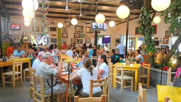 Restaurante 8 Tostadas