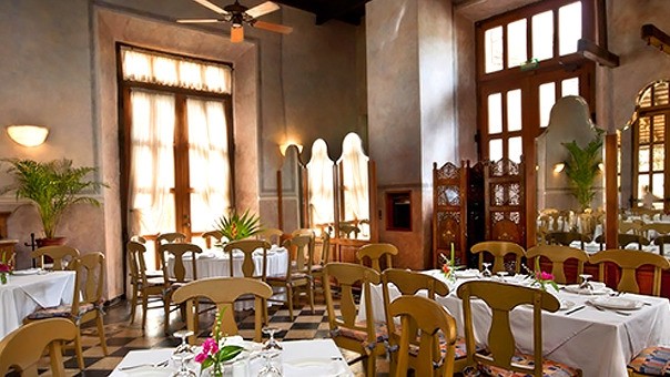 Casa de Piedra Restaurant