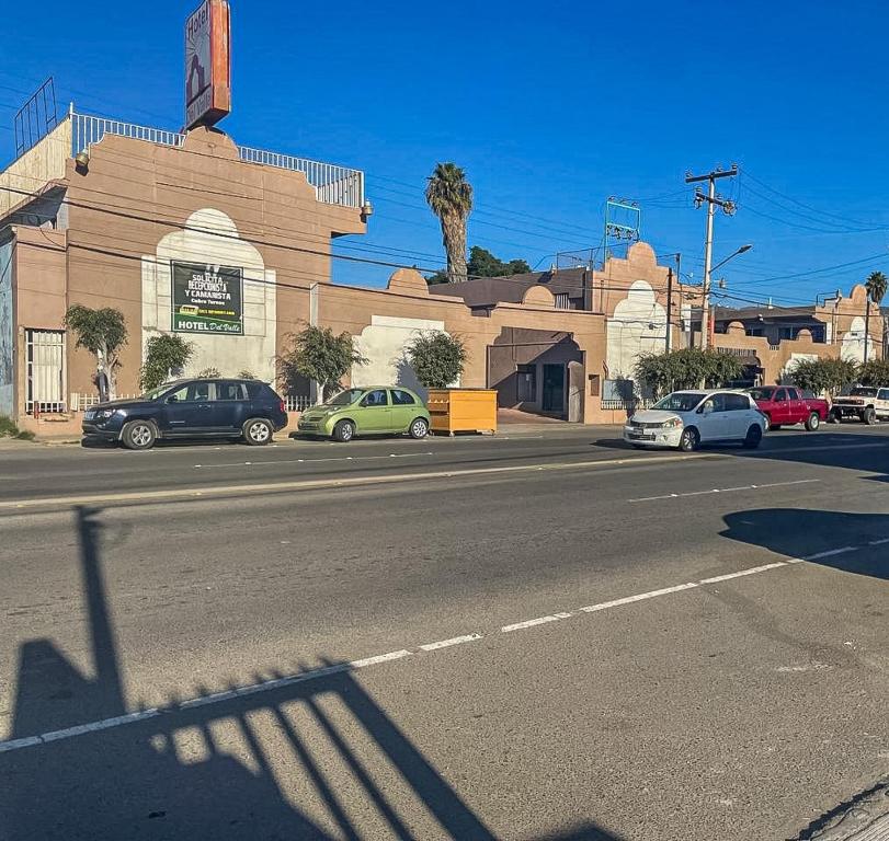 Del Valle, Ensenada