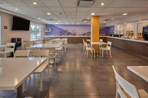 City Express Suites San Luis Potosí, San Luis Potosí