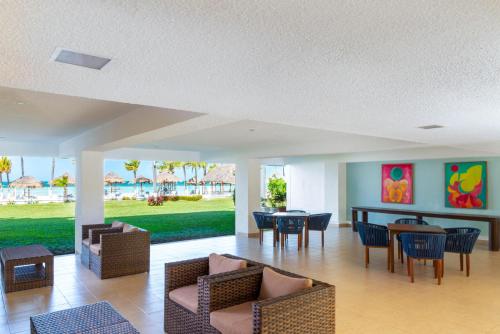 Beachscape Kin Ha Villas, Cancún