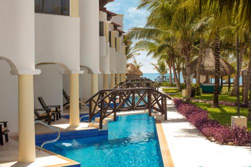 Hidden Beach Resort, Kantenah