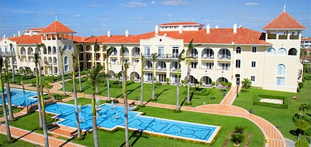Riu Palace México, Playacar