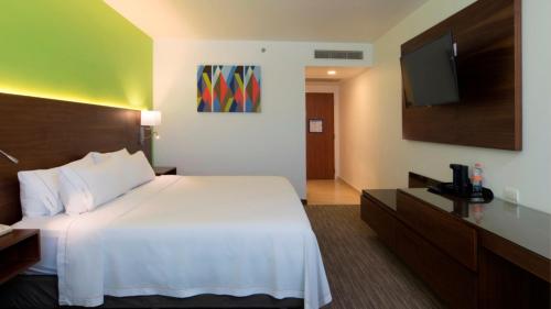 Holiday Inn Express, Puebla