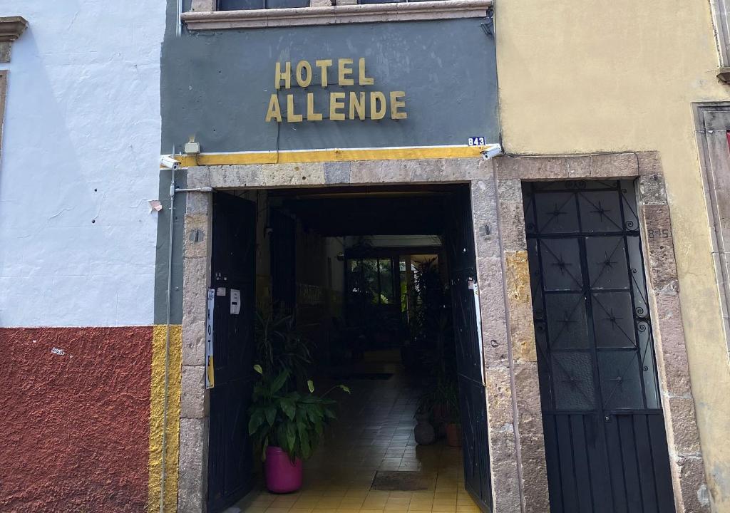 Allende, Morelia