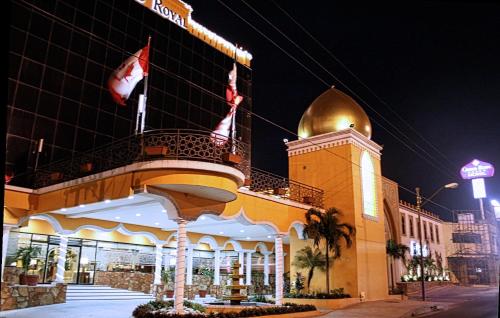 Grand Royal, Tampico