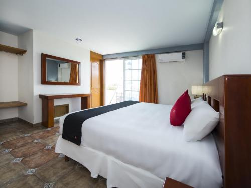 Suites D Reyes, Irapuato