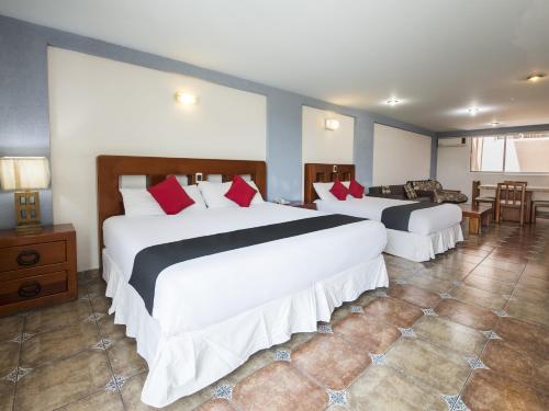 Suites D Reyes, Irapuato