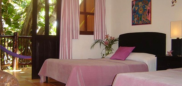 Posada Freud, Playa del Carmen