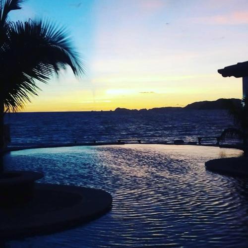 La Alondra, Barra de Navidad